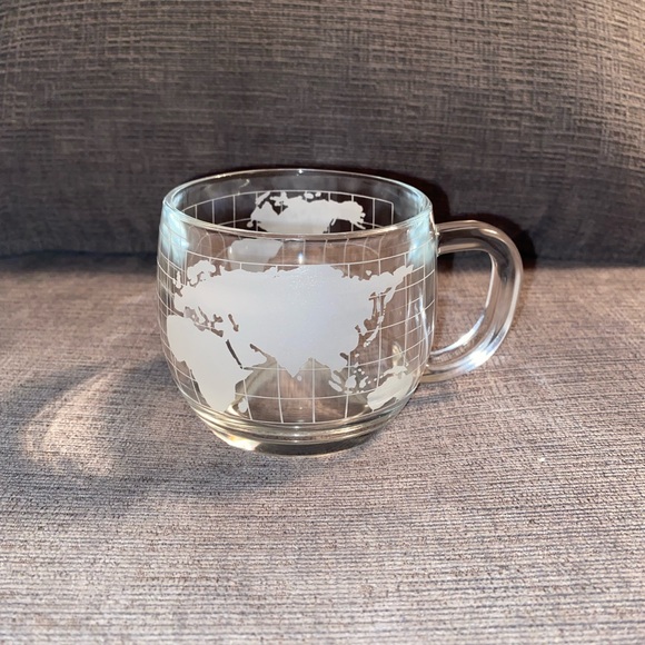 Vtg Nestle Nescafe Etched Glass World Map Mug - Picture 1 of 8